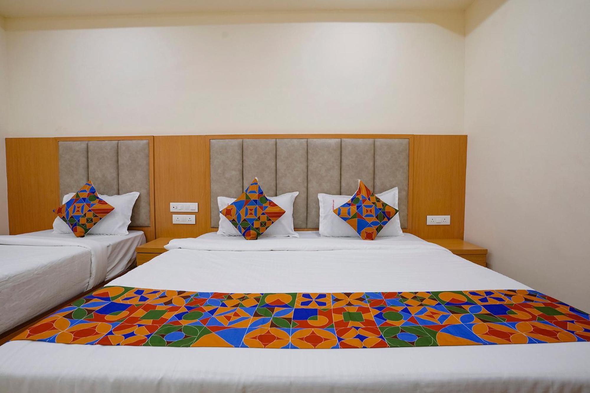 Fabhotel 7 Square - Nr Bkc Bombay Esterno foto
