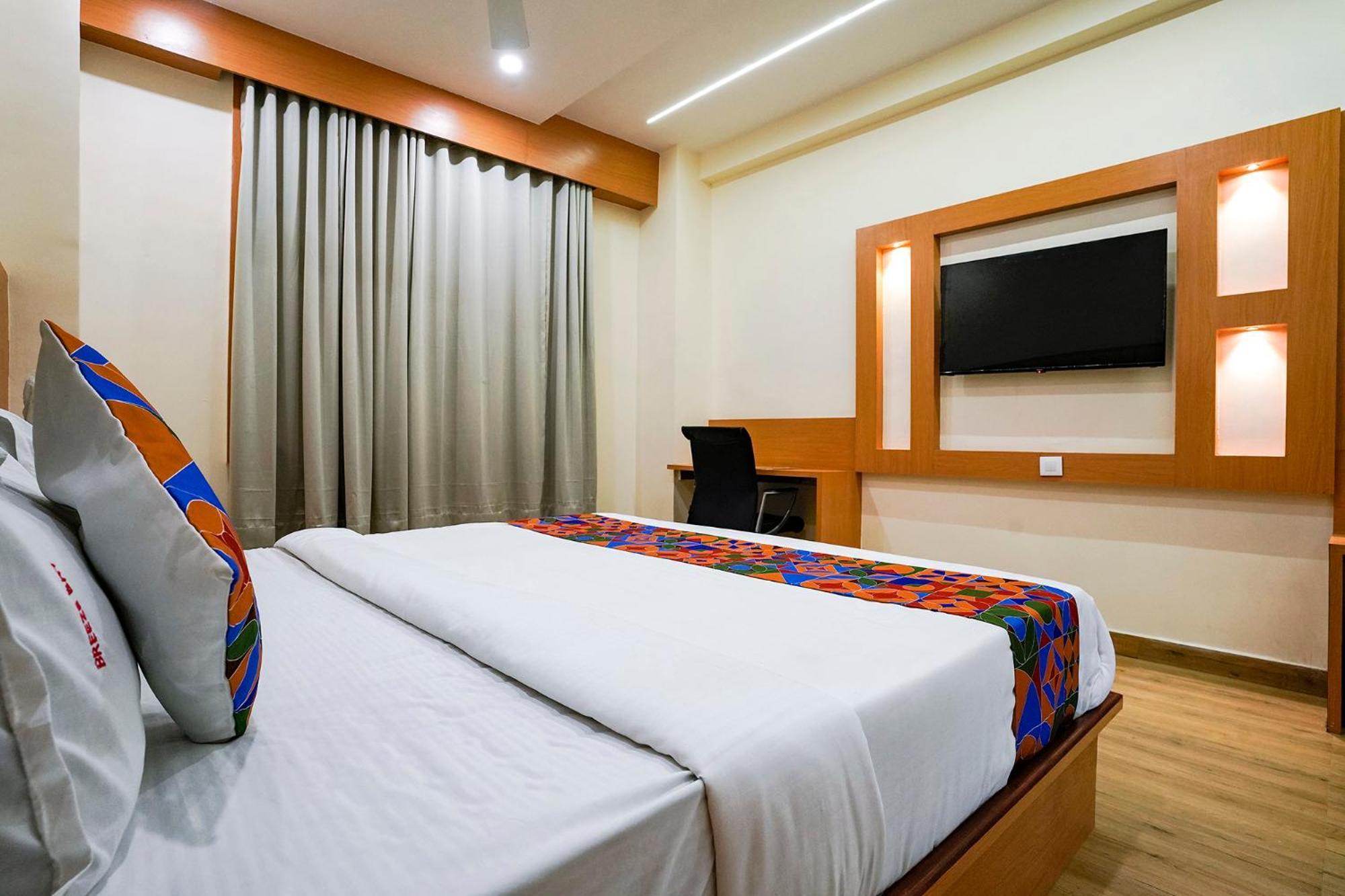 Fabhotel 7 Square - Nr Bkc Bombay Esterno foto