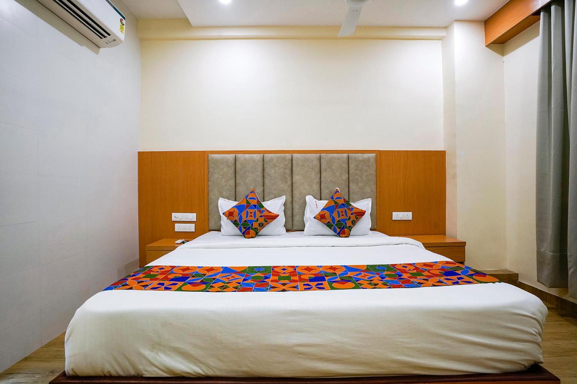 Fabhotel 7 Square - Nr Bkc Bombay Esterno foto
